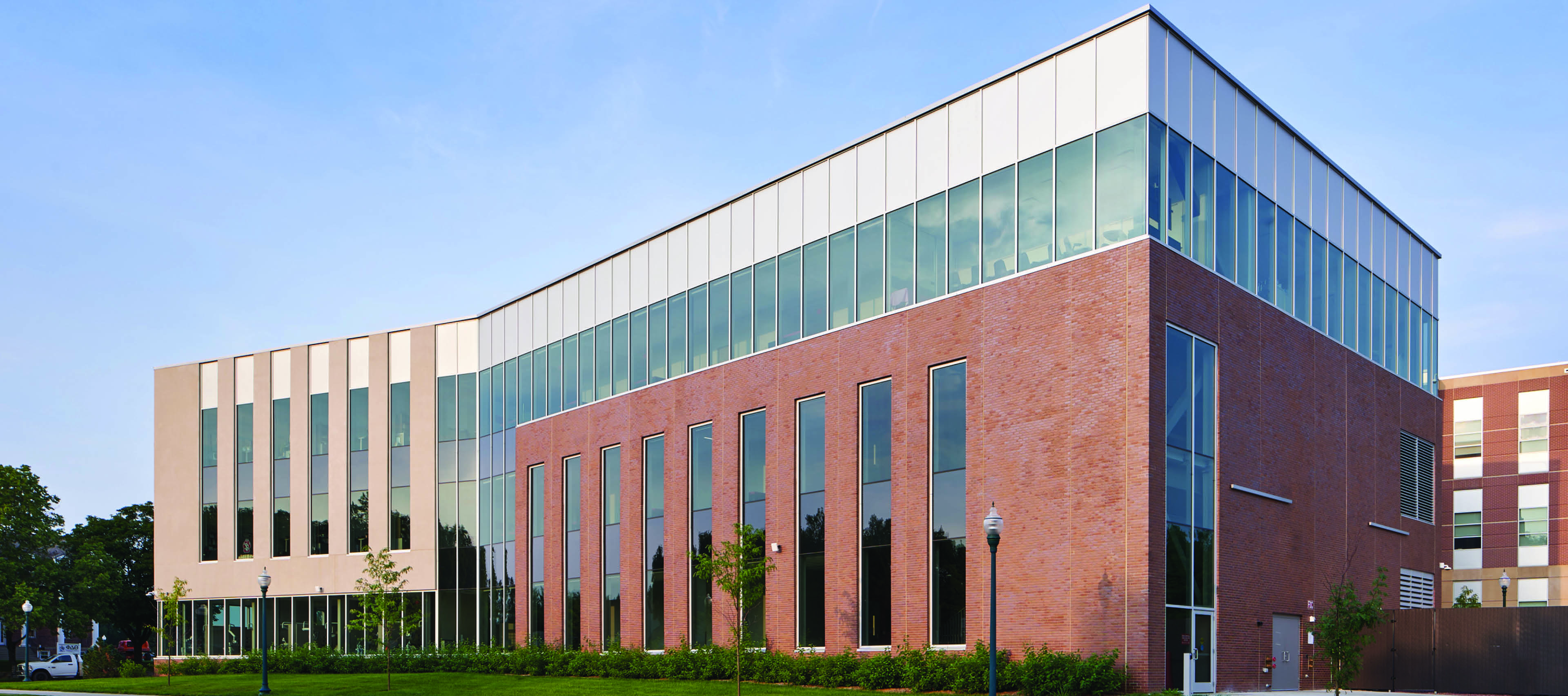 2_USD Health Sciences Building