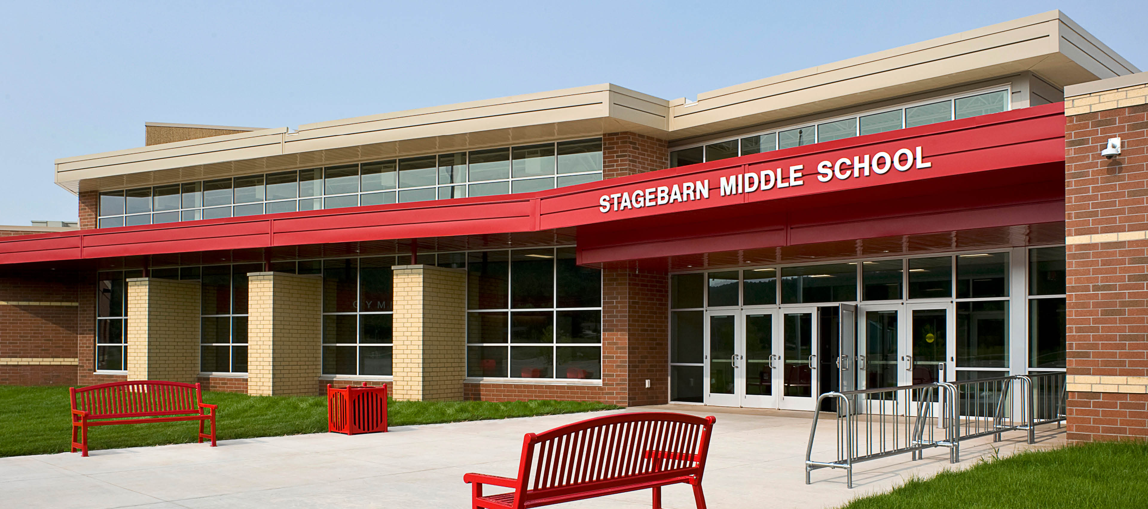 Stagebarn Middle School